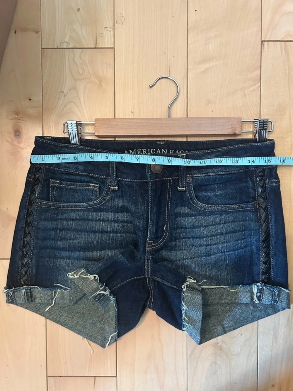 American Eagle AEO Womens Stretch Jean Shorts Sz 6 Braided Black Leather Cutoffs